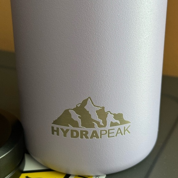 Hydrapeak Lilac 24 oz Stainless Steal Bottle - Picture 4 of 7